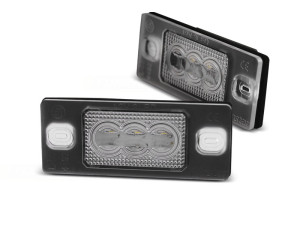 Carnamics Kennzeichenbeleuchtung | Porsche / Volkswagen Bora Variant 99-04 5-T / Cayenne 02-07 5-T (955) / Golf Variant 07-09 5-T / Golf Variant 99-06 5-T / Passat Variant 00-05 5-T / Tiguan 07-11 5-T / Touareg 07-10 5-T |
