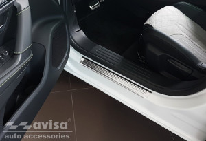 Avisa Plaques de seuil | Peugeot 2008 19- 5-p | Lignes acier inoxydable soyeux
