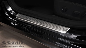 Avisa Plaques de seuil | Skoda Octavia Combi 20- 5-p | Lignes acier inoxydable soyeux