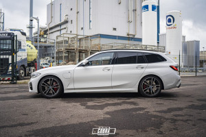 Cobra Suspension Verlagingsveren | BMW 3 SERIES (2WD) TOURING 07/2020- 320E PLUG-IN-HYBRID/330E PLUG-IN-HYBRID | 30mm (vooras) / 25mm (achteras)