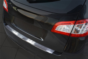 Avisa Protection du pare-chocs arrière | Peugeot 508 SW 10-14 5-p / 508 SW 14-18 5-p | Côtes acier inoxydable soyeux