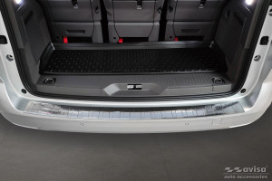 Avisa Protection du pare-chocs arrière | Volkswagen Multivan 21- 5-p | Côtes acier inoxydable soyeux